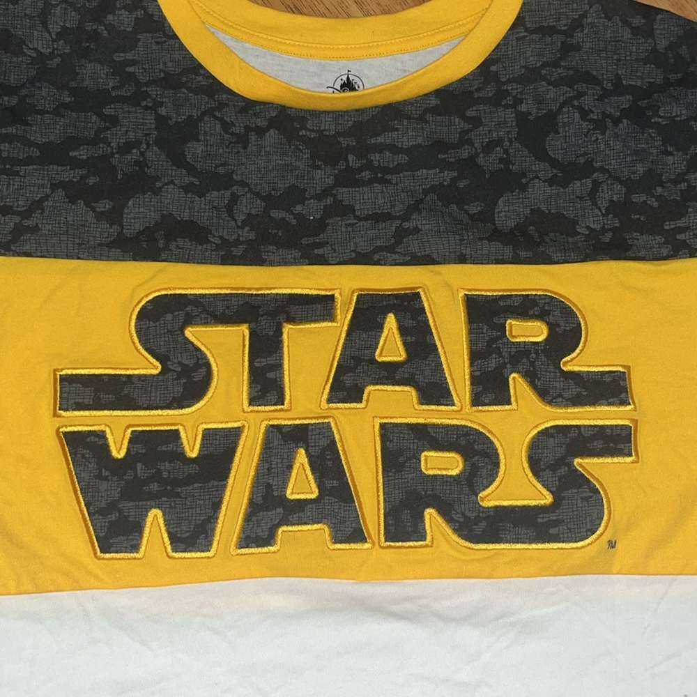 Disney store Star Wars shirt - Picture 2 of 3